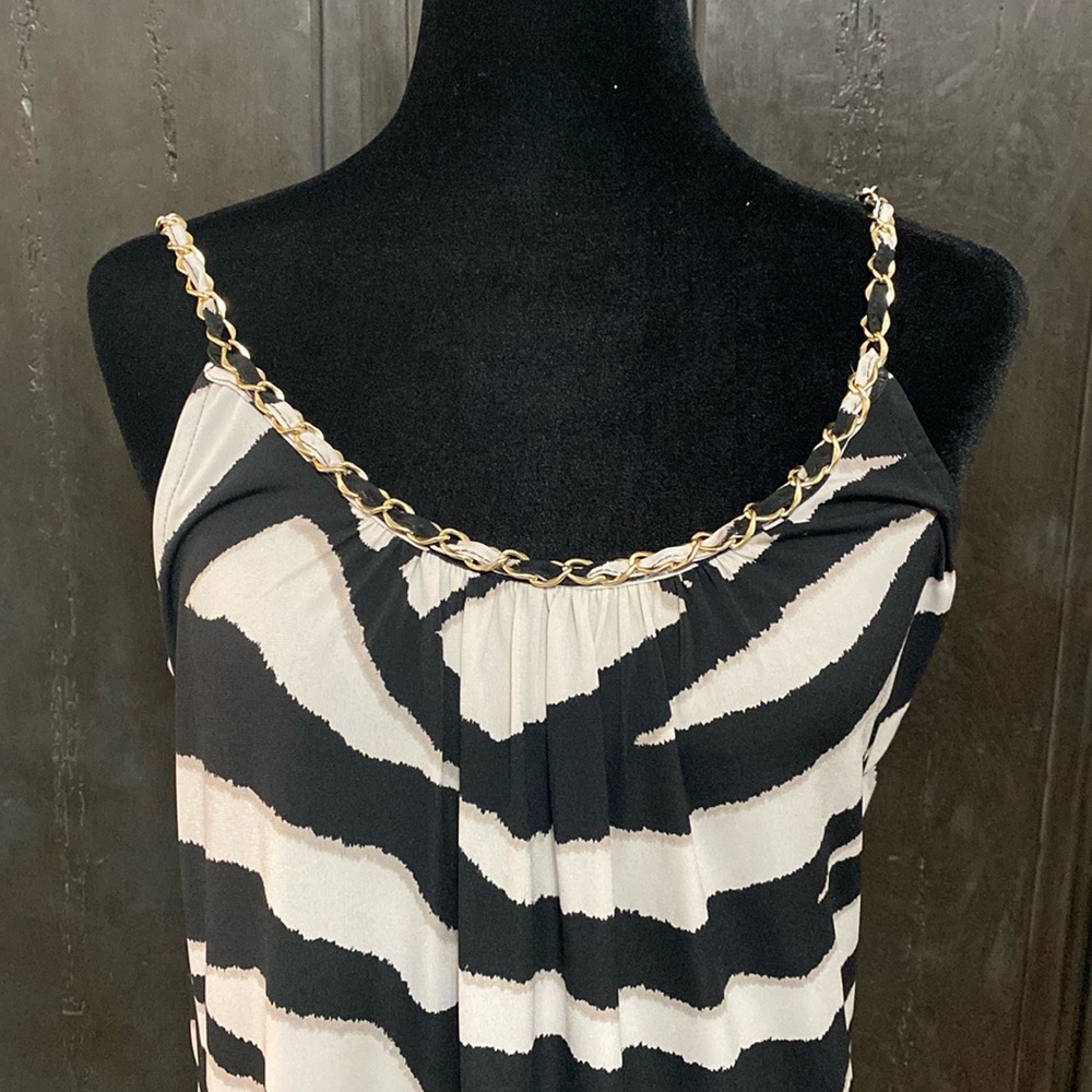 JBS Cream & Blk stripe long sleeveless dress w/gold chain neckline - Size Small - Picture 4 of 9
